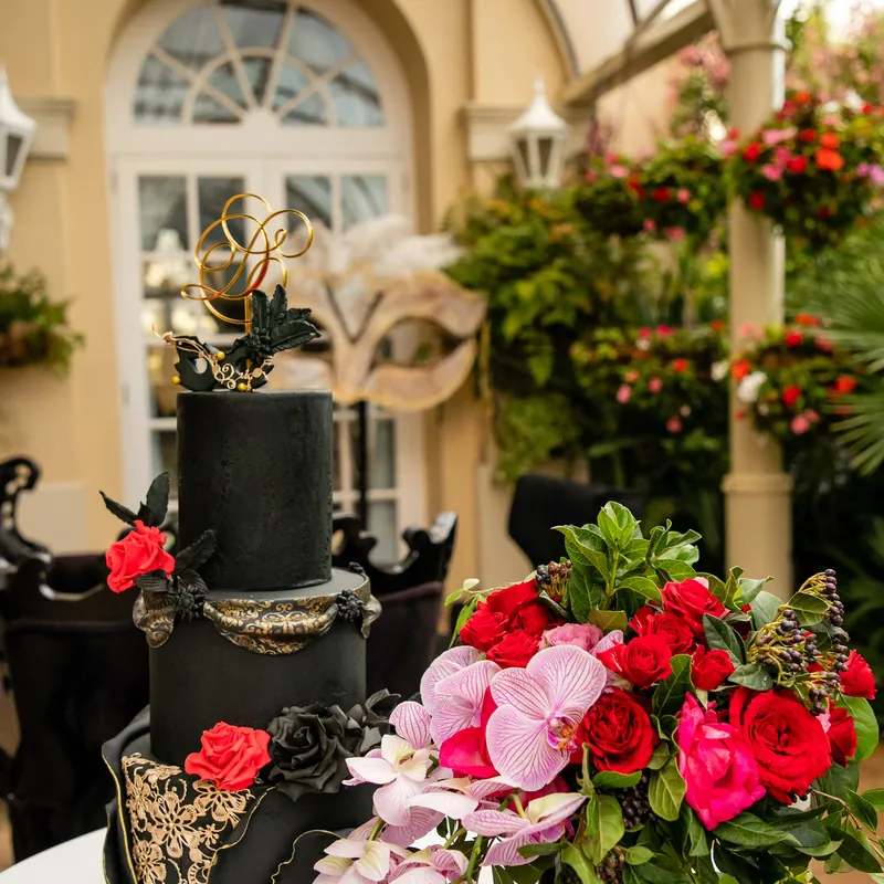 An Evening in Bloom photograph 6